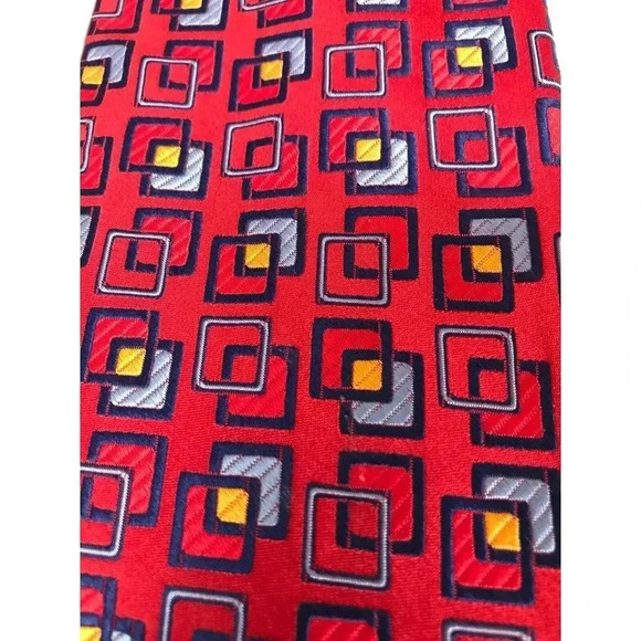 Robert Talbott "Best of Class" Red Square Geometric 100% Silk Classic Neck Tie - Picture 2 of 5